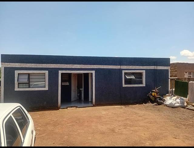 2 BEDROOM HOUSE FOR SALE IN SOSHANGUVE XX